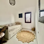 Casa Joanna Вилла Ла-Олива